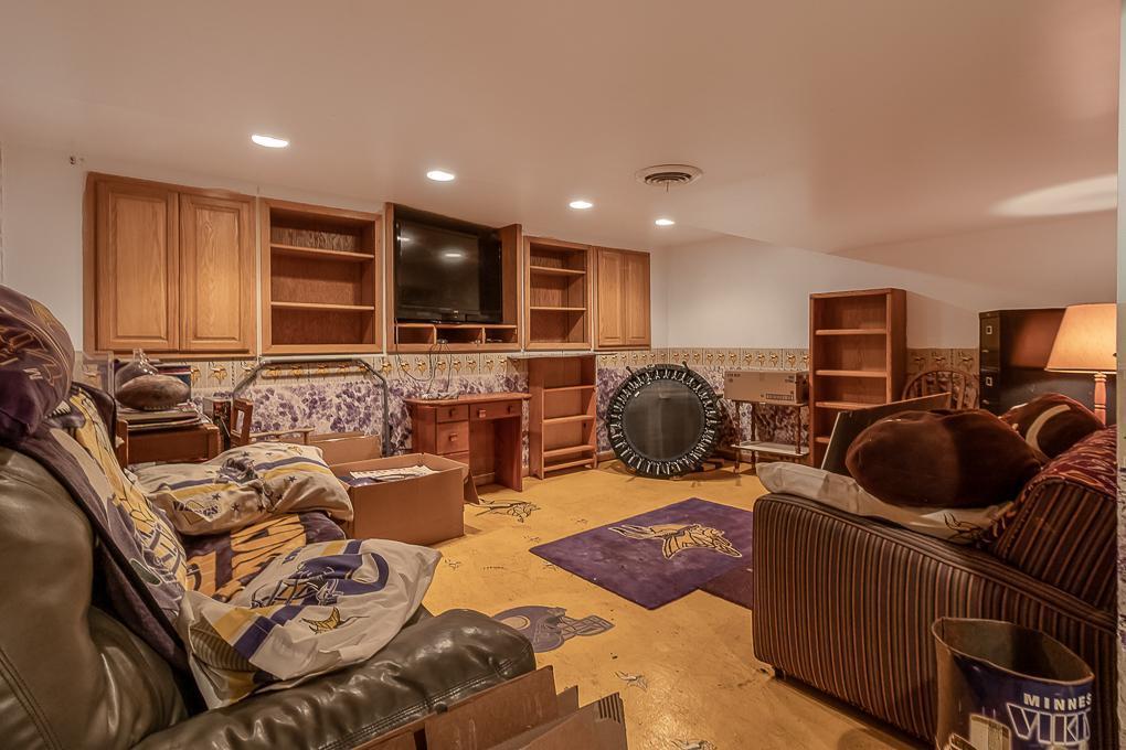 142 3rd Avenue Southwest Winnebago, MN 56098 - Photo 21 of 34