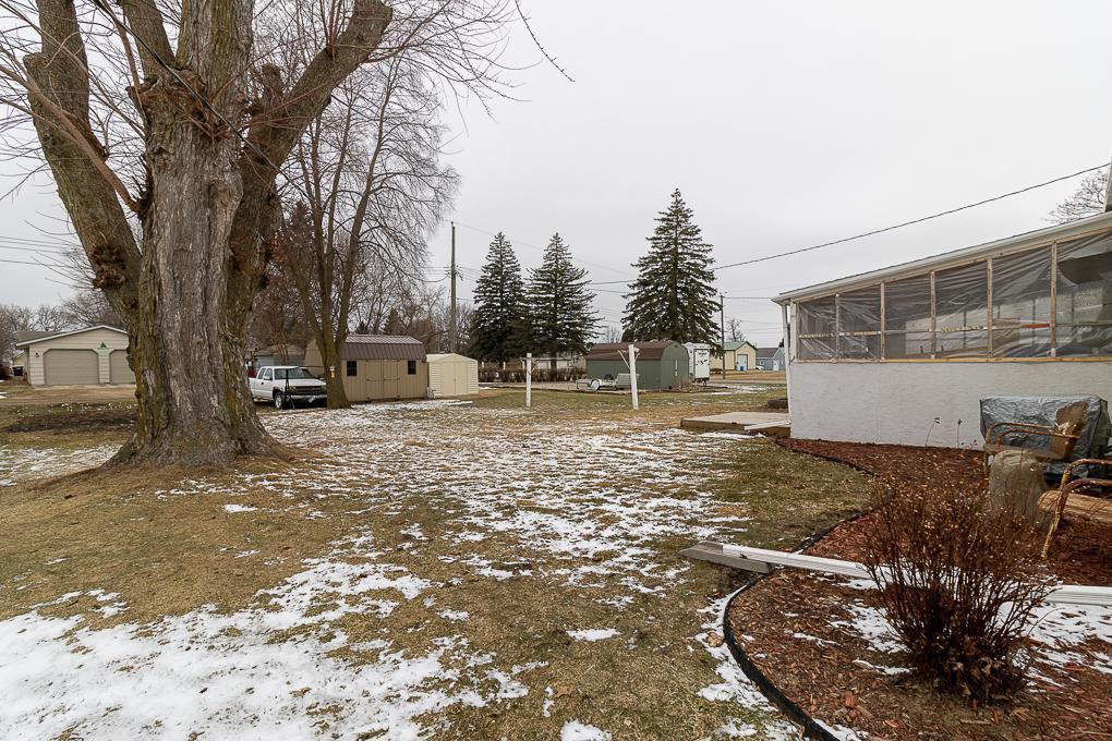142 3rd Avenue Southwest Winnebago, MN 56098 - Photo 26 of 34