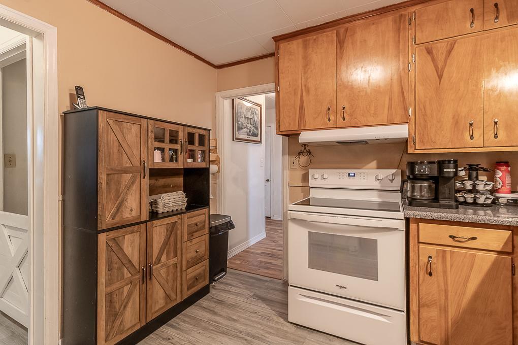 142 3rd Avenue Southwest Winnebago, MN 56098 - Photo 9 of 34