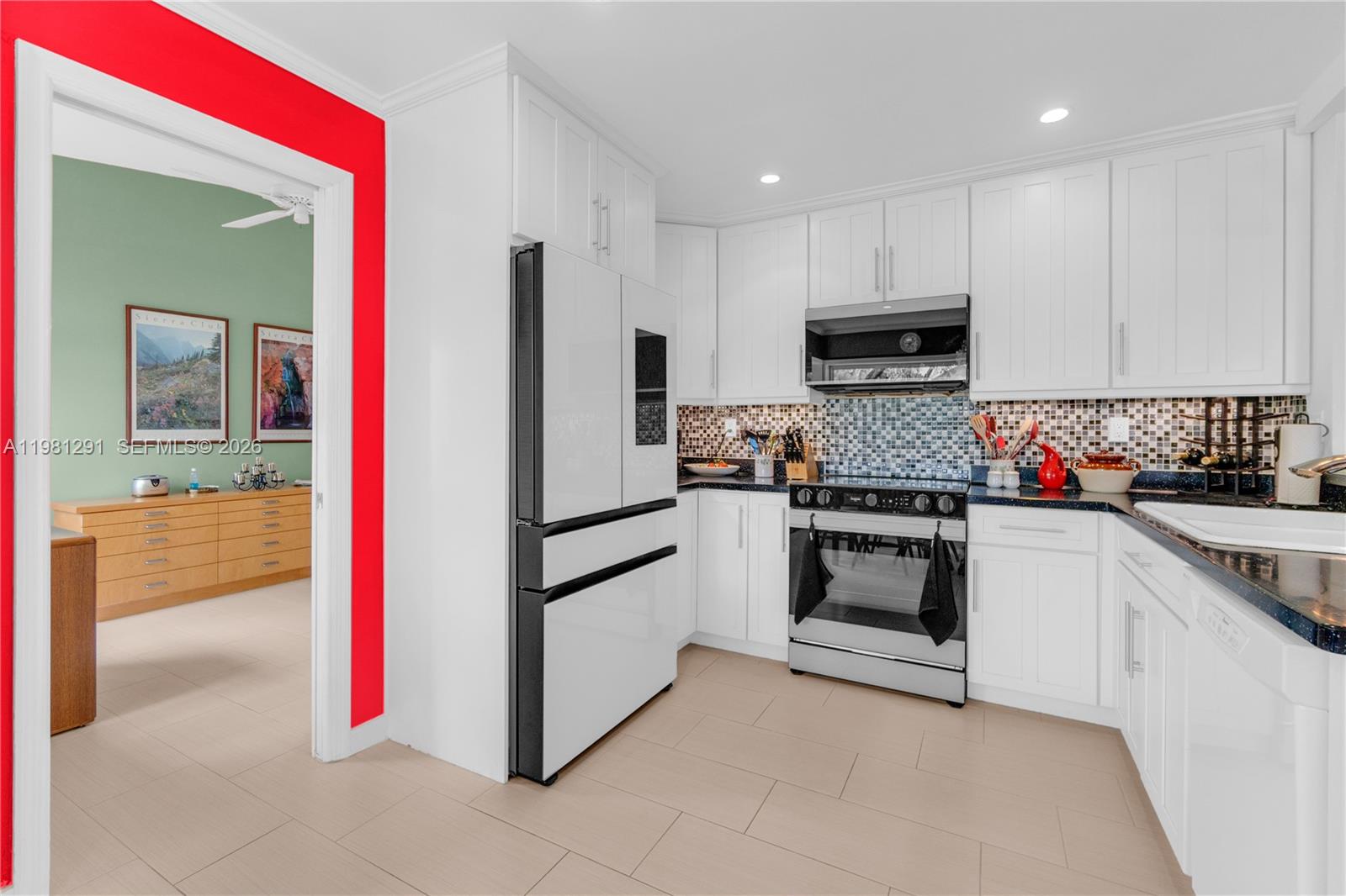 11611 Southwest 106th Terrace Miami, FL 33176 - Photo 16 of 50