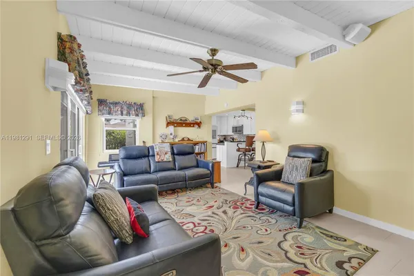 $929,000 | 11611 Southwest 106th Terrace, Miami, FL 33176