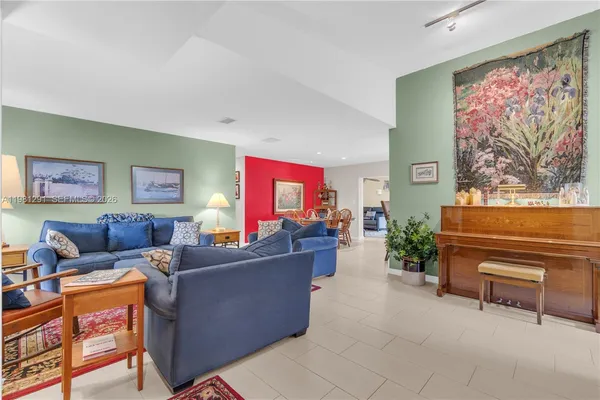 $929,000 | 11611 Southwest 106th Terrace, Miami, FL 33176