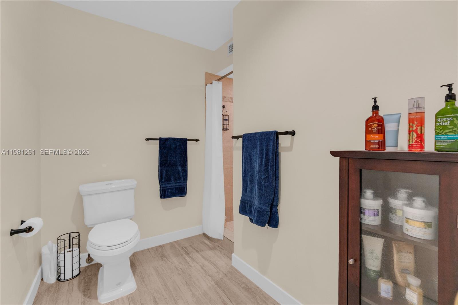 11611 Southwest 106th Terrace Miami, FL 33176 - Photo 26 of 50