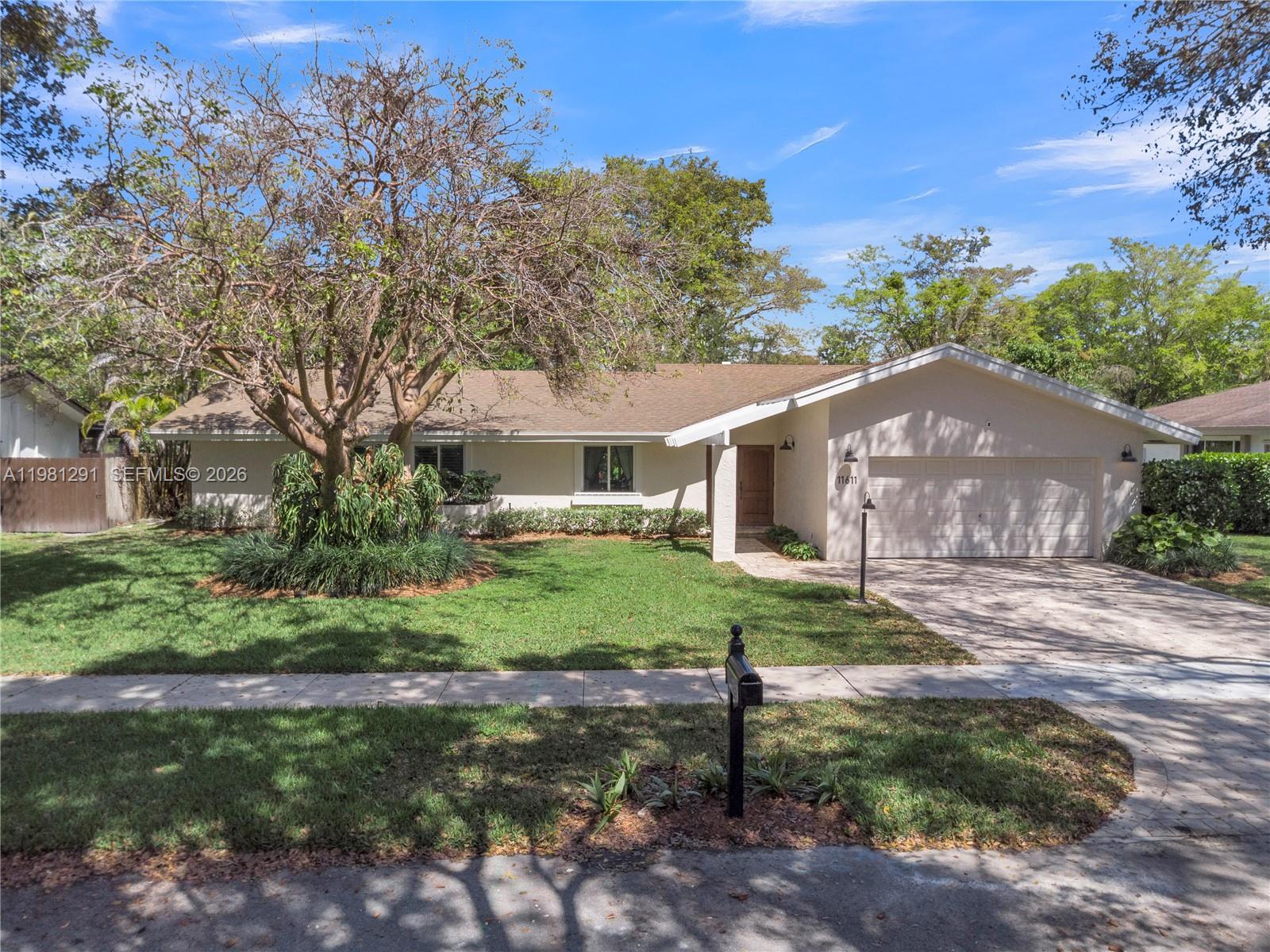 11611 Southwest 106th Terrace Miami, FL 33176 - Photo 38 of 50