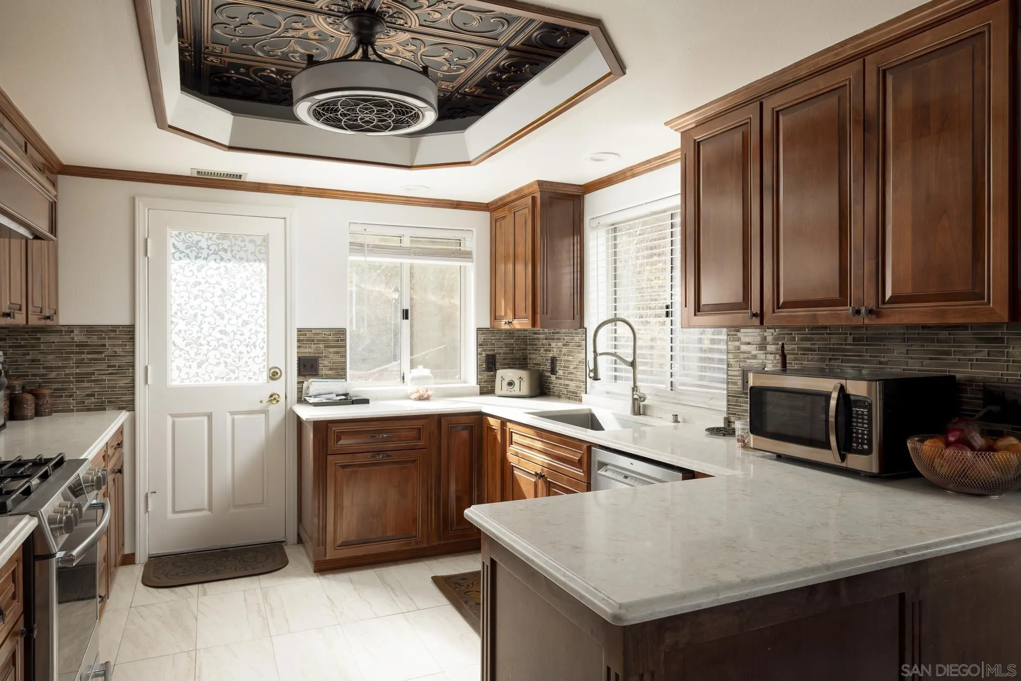 29531 Gordon Hill Road Valley Center, CA 92082 - Photo 15 of 43 Gallery Image 15
