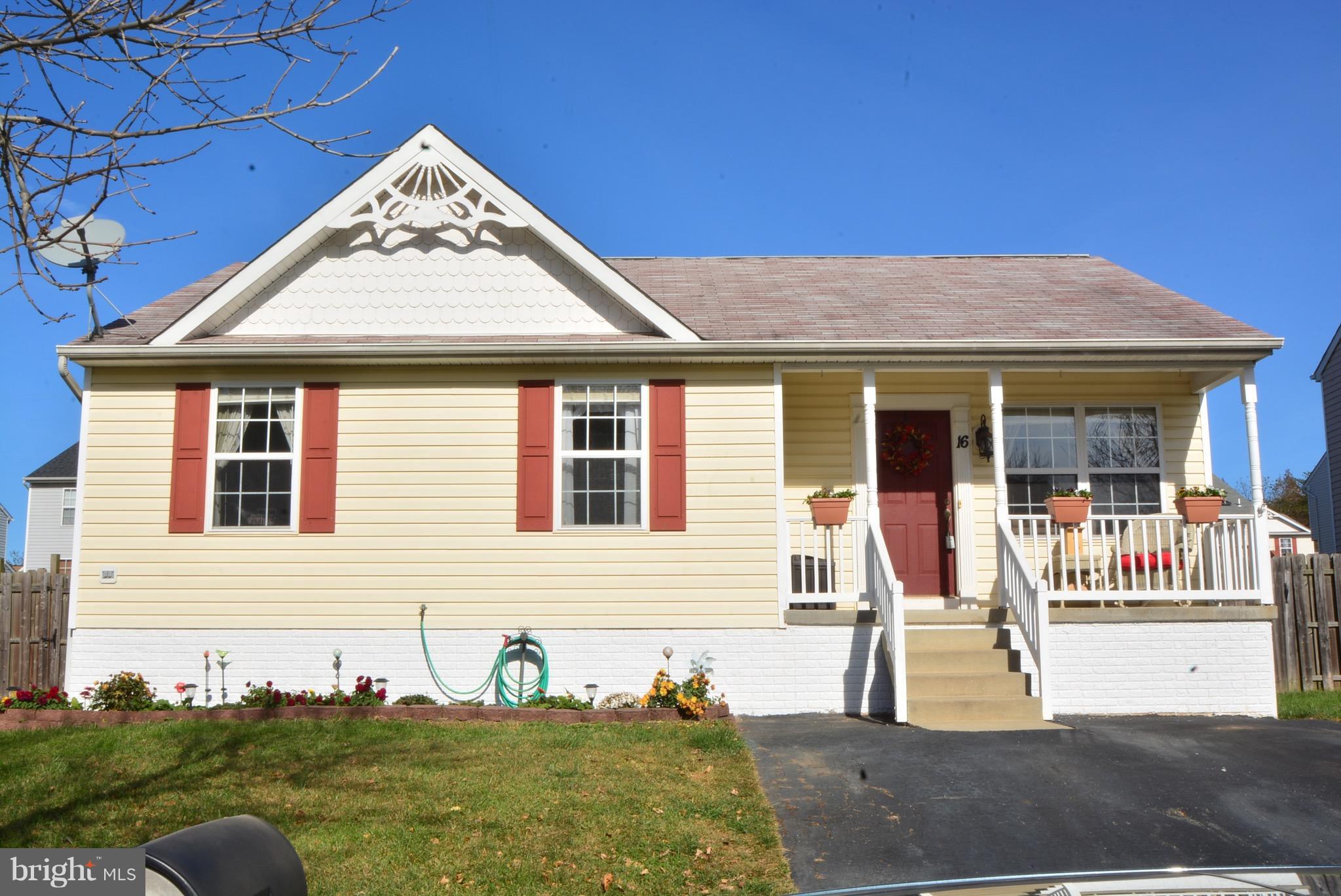 16 MacIntosh Court Baltimore, MD 21220 - Photo 1 of 30 Exterior (Front)