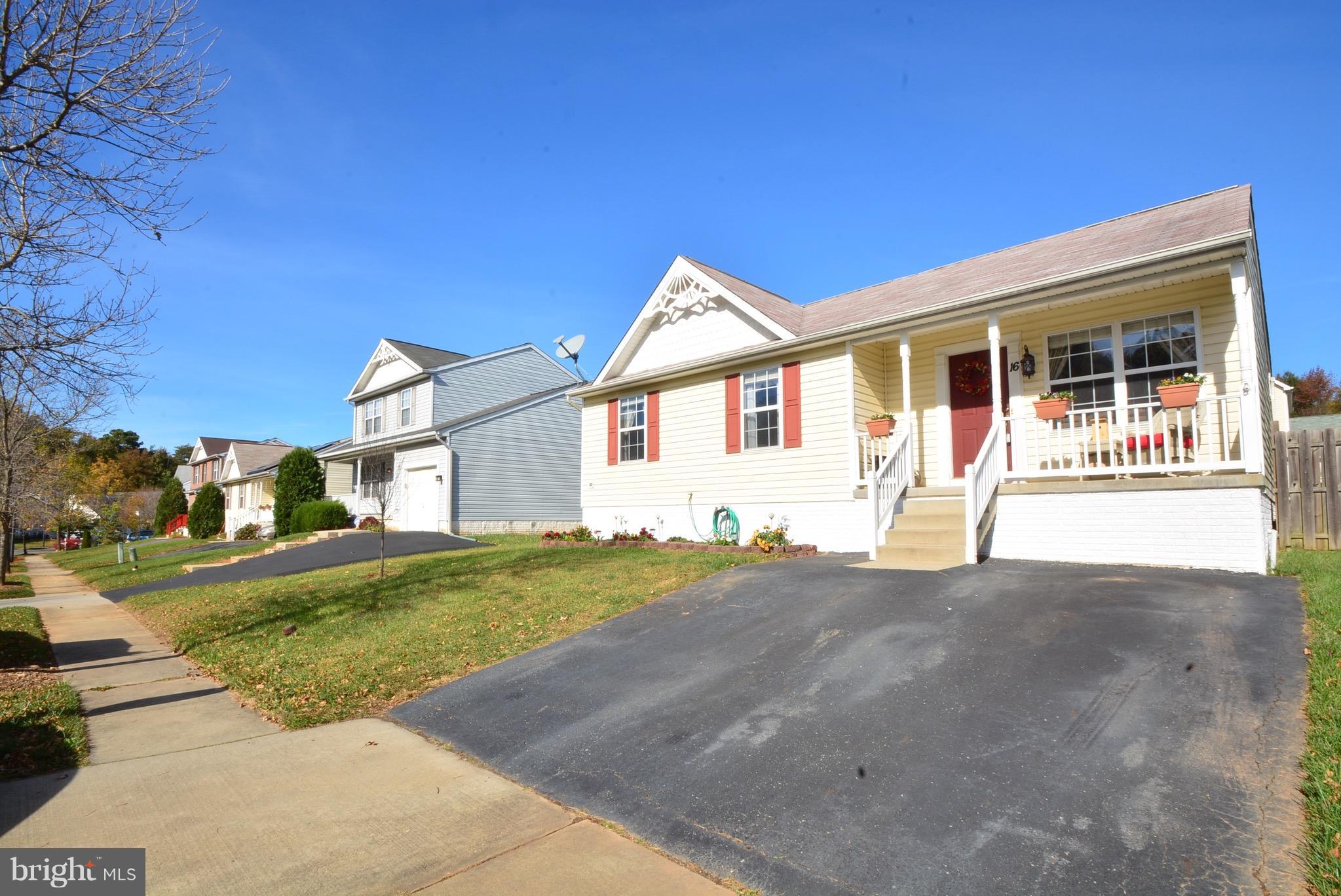 16 MacIntosh Court Baltimore, MD 21220 - Photo 2 of 30 Exterior (Front)