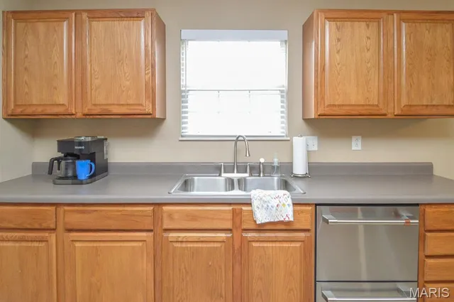 $150,000 | 1668 Lakepointe Estates Drive, O'Fallon, IL 62269