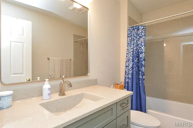 $150,000 | 1668 Lakepointe Estates Drive, O'Fallon, IL 62269