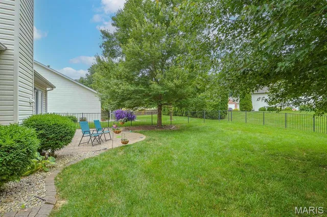 $150,000 | 1668 Lakepointe Estates Drive, O'Fallon, IL 62269