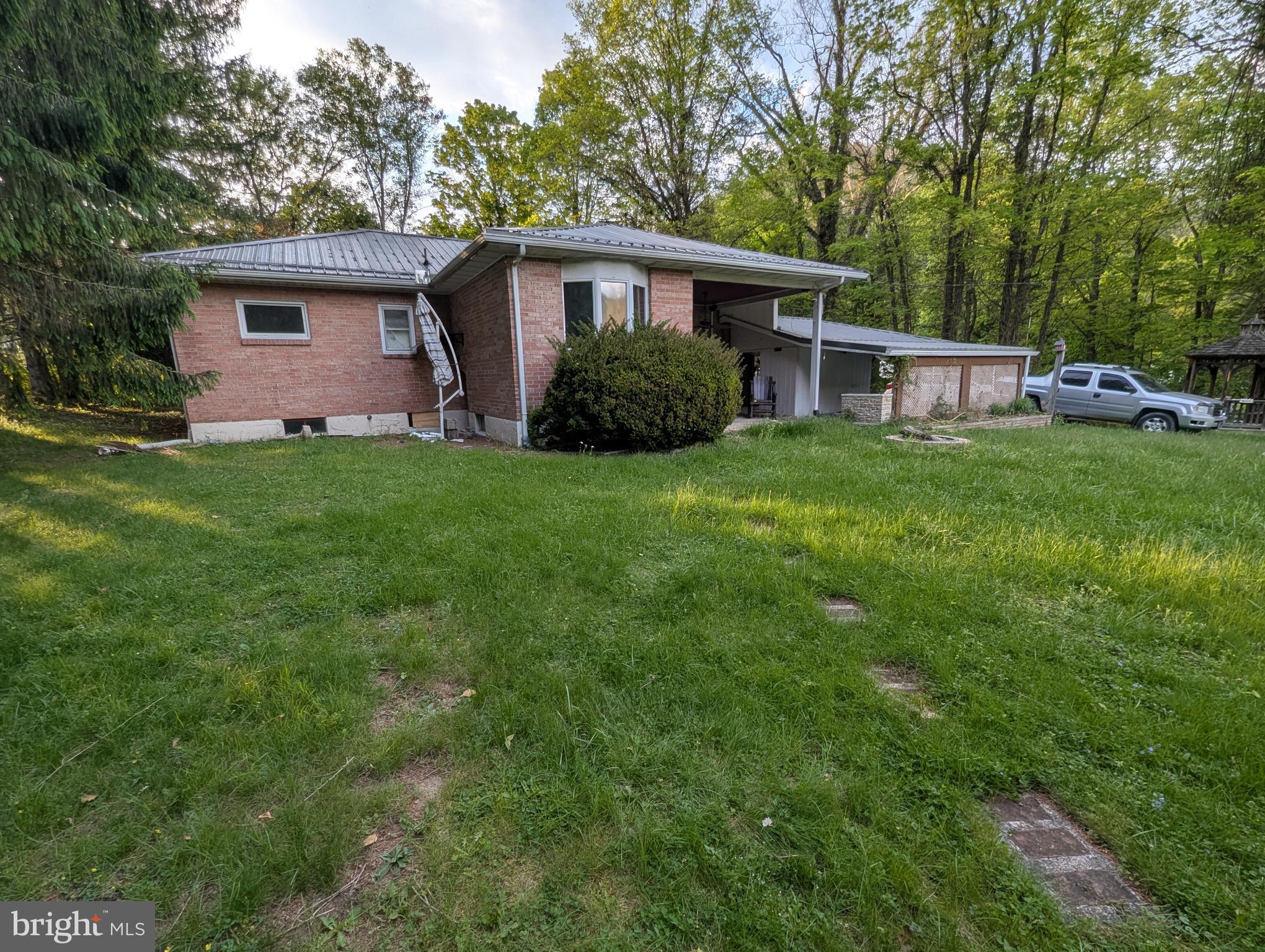 10120 Cash Valley Road Southwest La Vale, MD 21502 - Photo 2 of 38