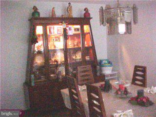 7452 Hill Road Philadelphia, PA 19128 - Photo 3 of 6 Gallery Image 3