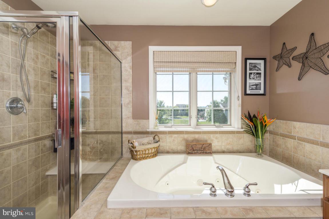 105 Ridgefield Way Lititz, PA 17543 - Photo 22 of 37