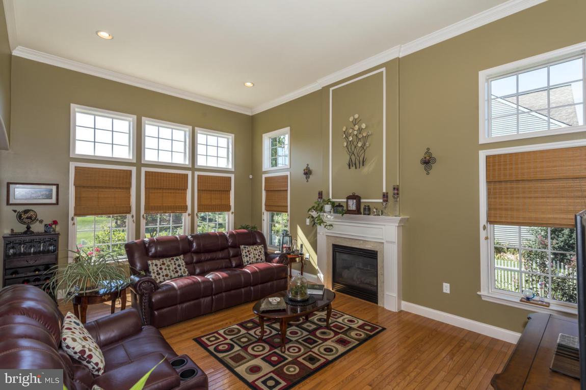 105 Ridgefield Way Lititz, PA 17543 - Photo 8 of 37