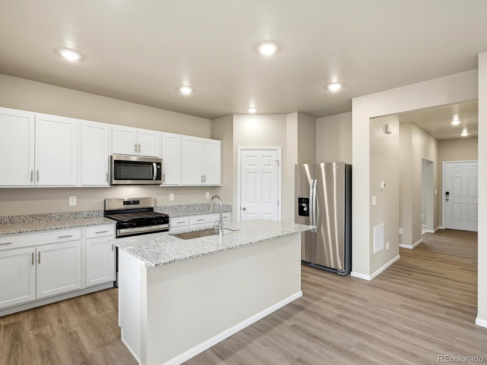 4663 Rabbitbrush Street Johnstown, CO 80534 - Photo 11 of 30