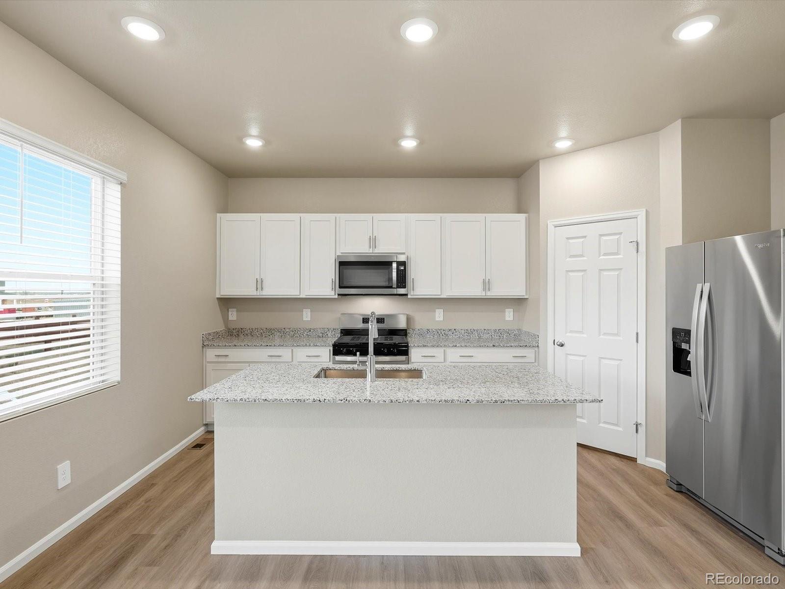 4663 Rabbitbrush Street Johnstown, CO 80534 - Photo 9 of 30