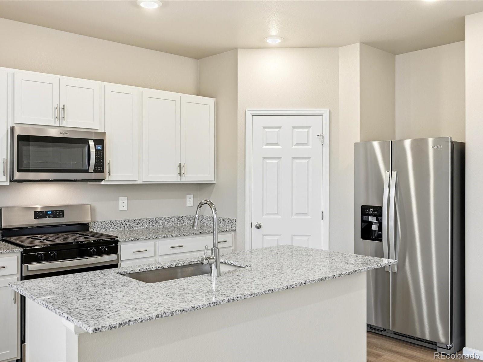 4663 Rabbitbrush Street Johnstown, CO 80534 - Photo 10 of 30