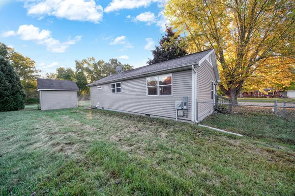 $150,000 | 11004 Wamplers Lake Road, Brooklyn, MI 49230
