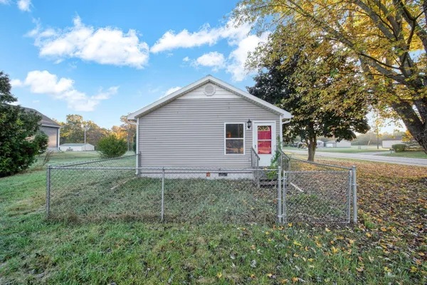 $150,000 | 11004 Wamplers Lake Road, Brooklyn, MI 49230