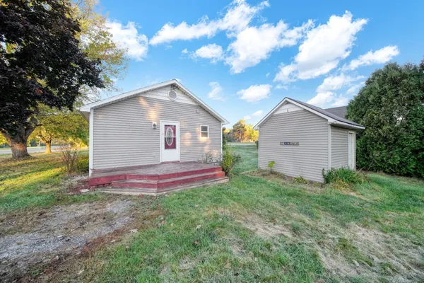 $150,000 | 11004 Wamplers Lake Road, Brooklyn, MI 49230