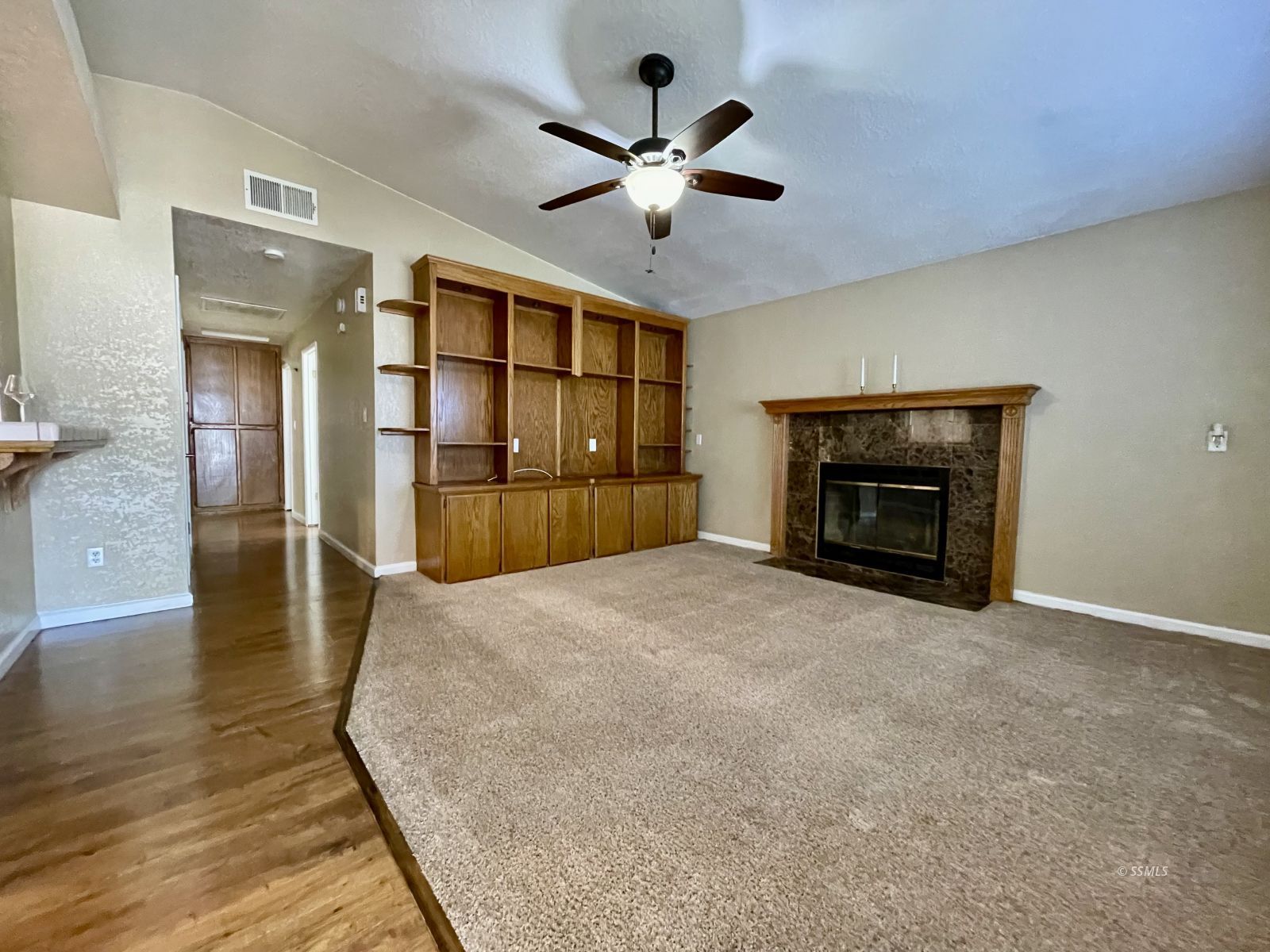 612 Heather Court Ridgecrest, CA 93555 - Photo 2 of 31