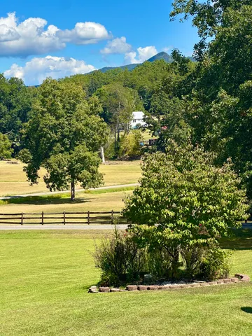 $385,000 | 4801 Nicelytown Road, Clifton Forge, VA 24422