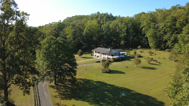 $385,000 | 4801 Nicelytown Road, Clifton Forge, VA 24422