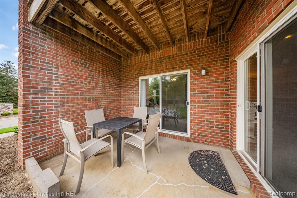 1758 Flagstone Circle, Unit 3 Rochester, MI 48307 - Photo 19 of 21 Gallery Image 19