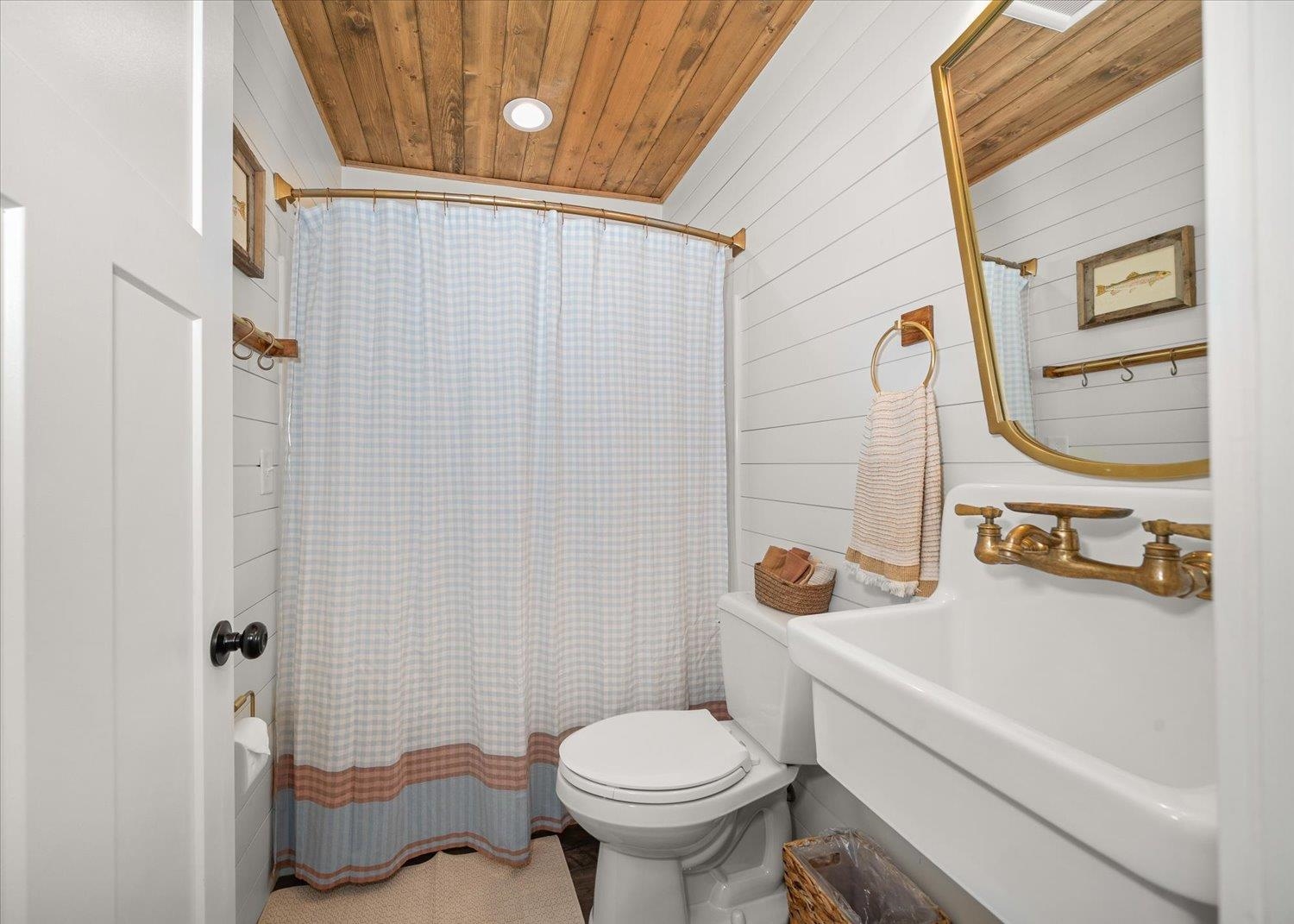 822 Little Spokane River Road Newport, WA 99156 - Photo 17 of 50