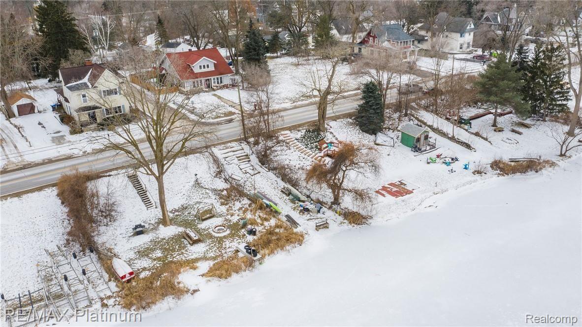 9062 Forest Road Whitmore Lake, MI 48189 - Photo 35 of 37 DJI_0555.jpg