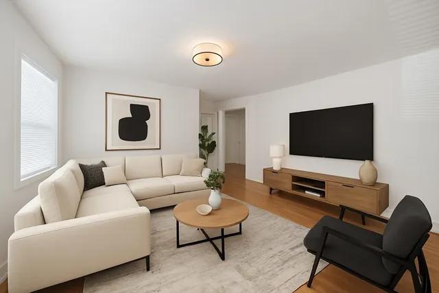 $3,900 | 87 Floral Street, Unit 1, Newton, MA 02461