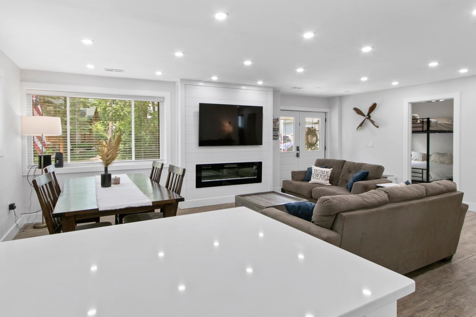 539 Highland Road Williams Bay, WI 53191 - Photo 11 of 38