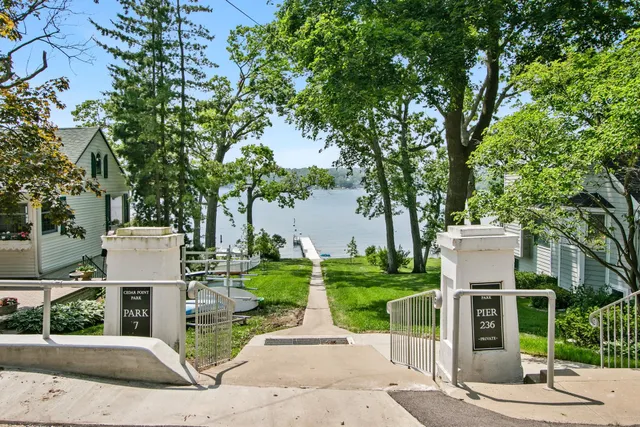 $795,000 | 539 Highland Road, Williams Bay, WI 53191