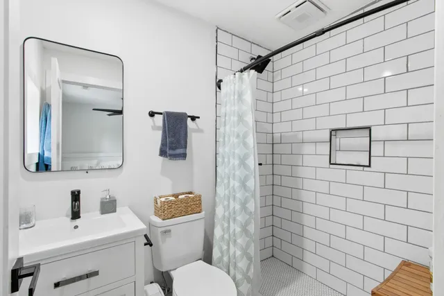 $795,000 | 539 Highland Road, Williams Bay, WI 53191