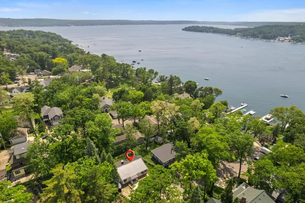 $795,000 | 539 Highland Road, Williams Bay, WI 53191