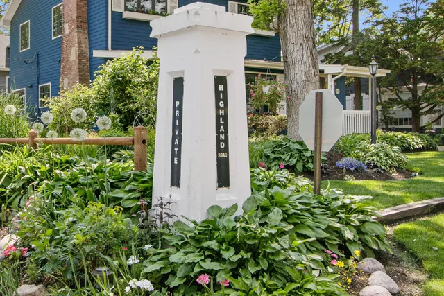 $795,000 | 539 Highland Road, Williams Bay, WI 53191