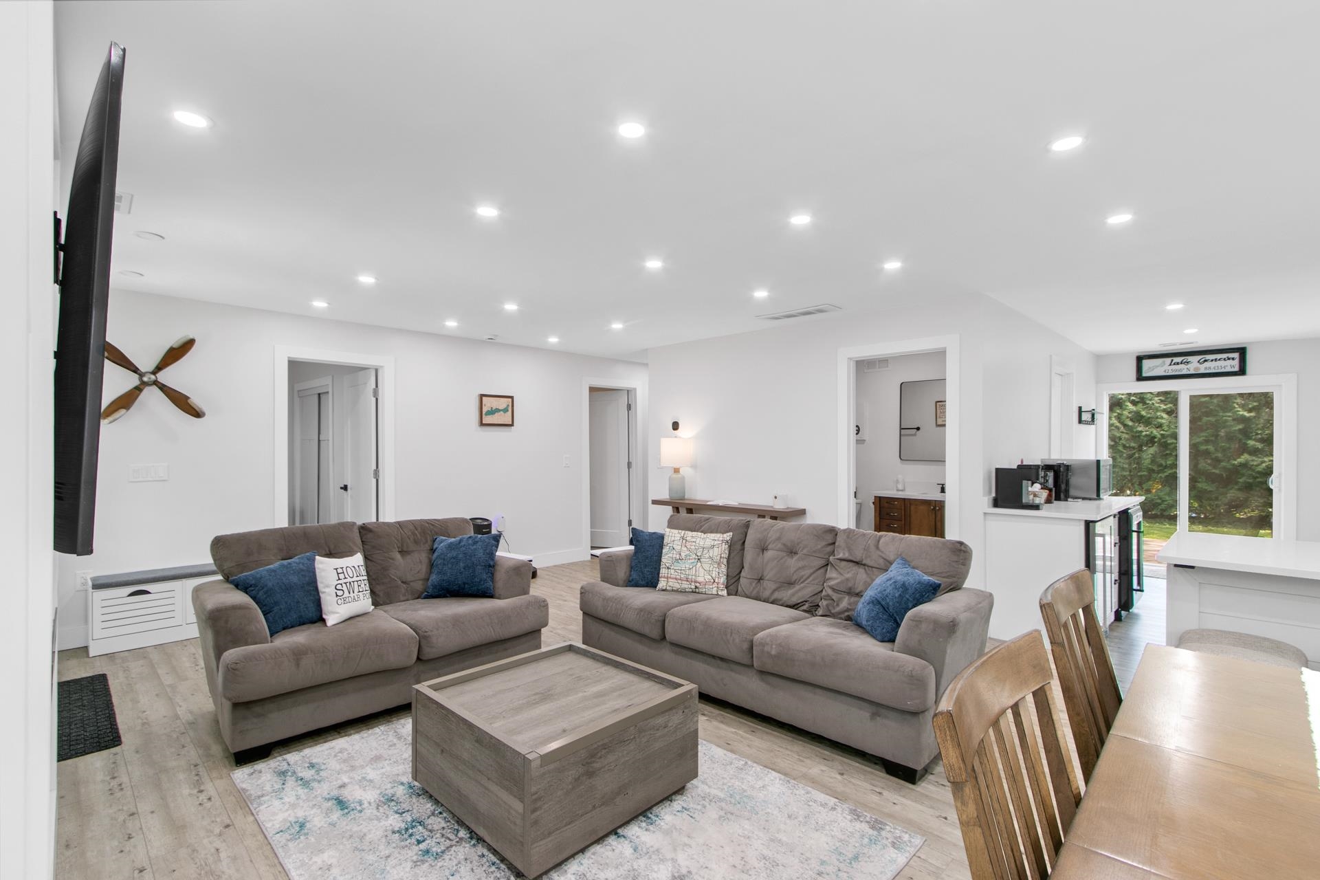 539 Highland Road Williams Bay, WI 53191 - Photo 5 of 38