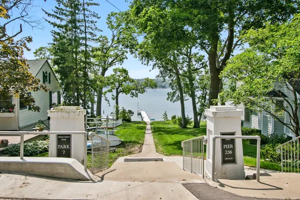 $770,000 | 539 Highland Road, Williams Bay, WI 53191