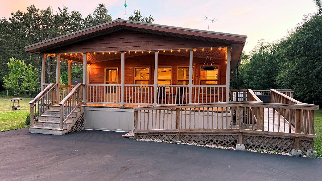 W2076 Amherst Wisconsin Dells, WI 53965 - Photo 1 of 90
