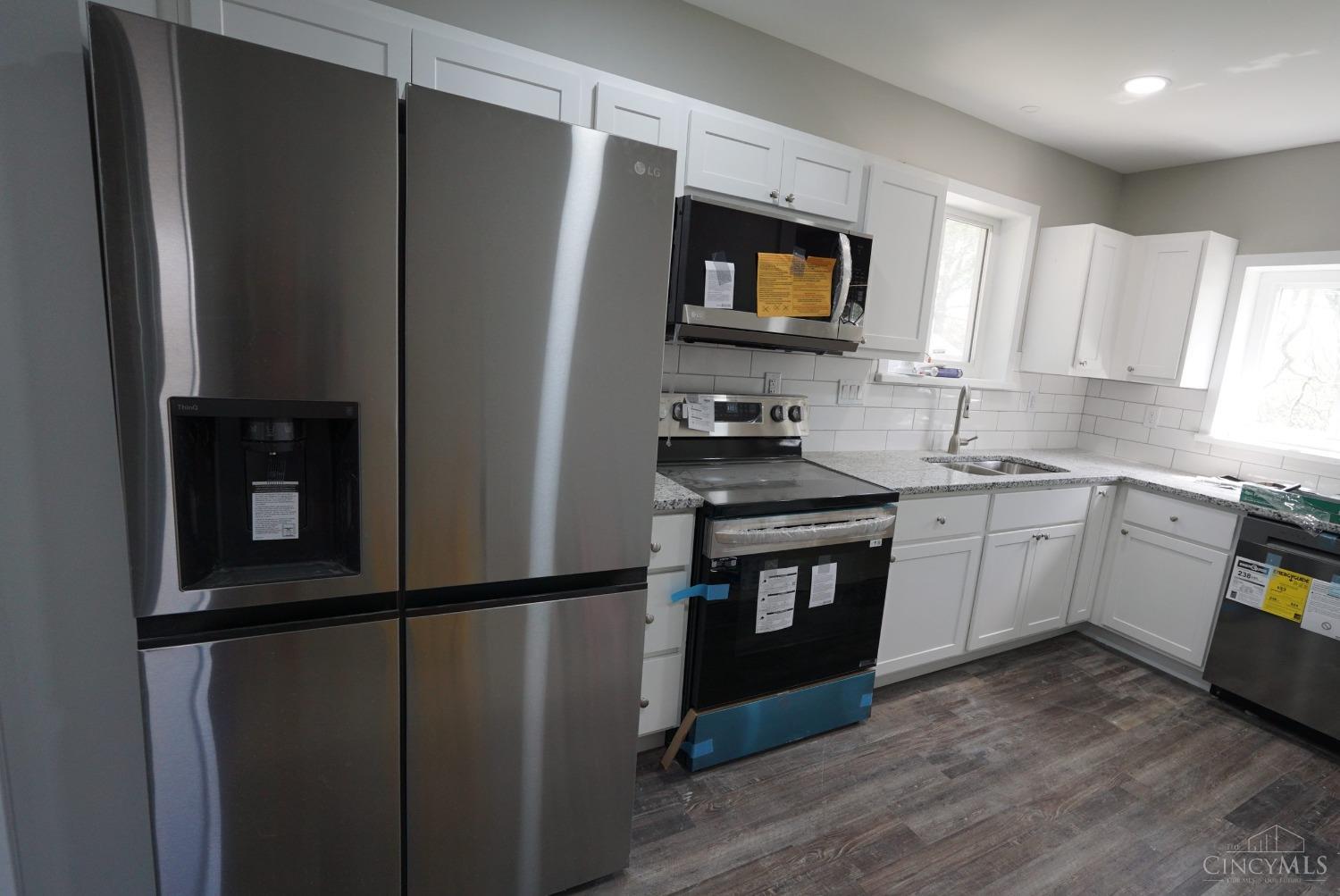 5155 Sidney Road Cincinnati, OH 45238 - Photo 8 of 29