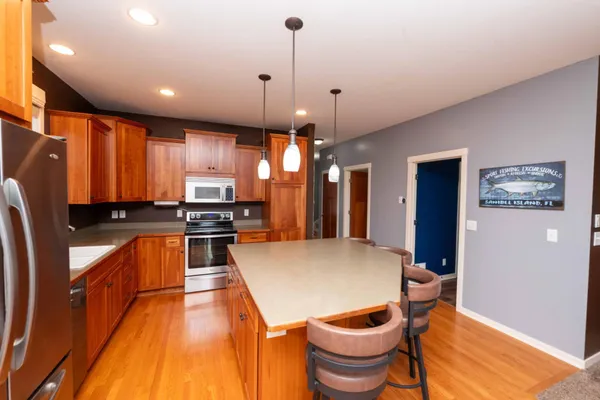 $539,777 | 11446 Balsam Way, Woodbury, MN 55129
