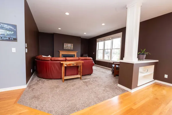 $539,777 | 11446 Balsam Way, Woodbury, MN 55129