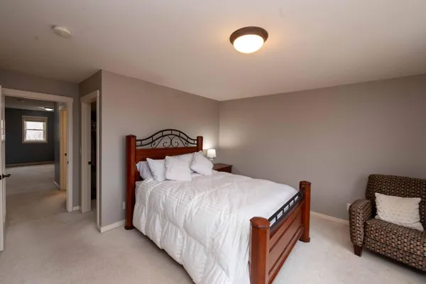 $539,777 | 11446 Balsam Way, Woodbury, MN 55129