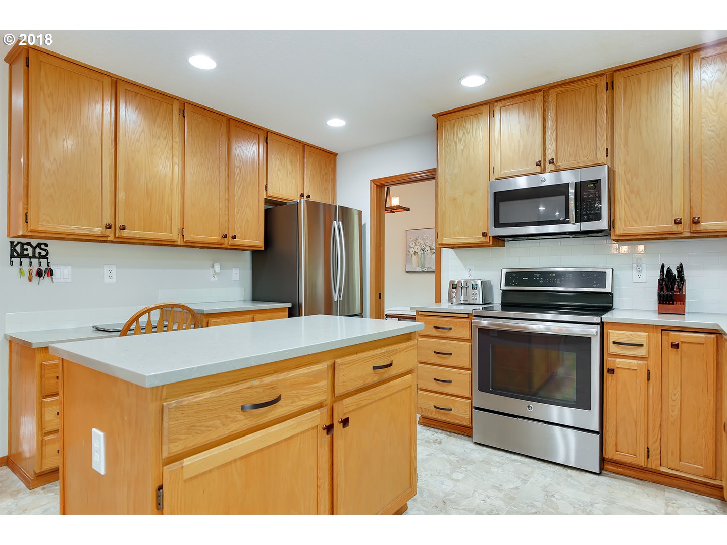 10050 Southwest Shearwater Loop Beaverton, OR 97007 - Photo 16 of 32 Gallery Image 16