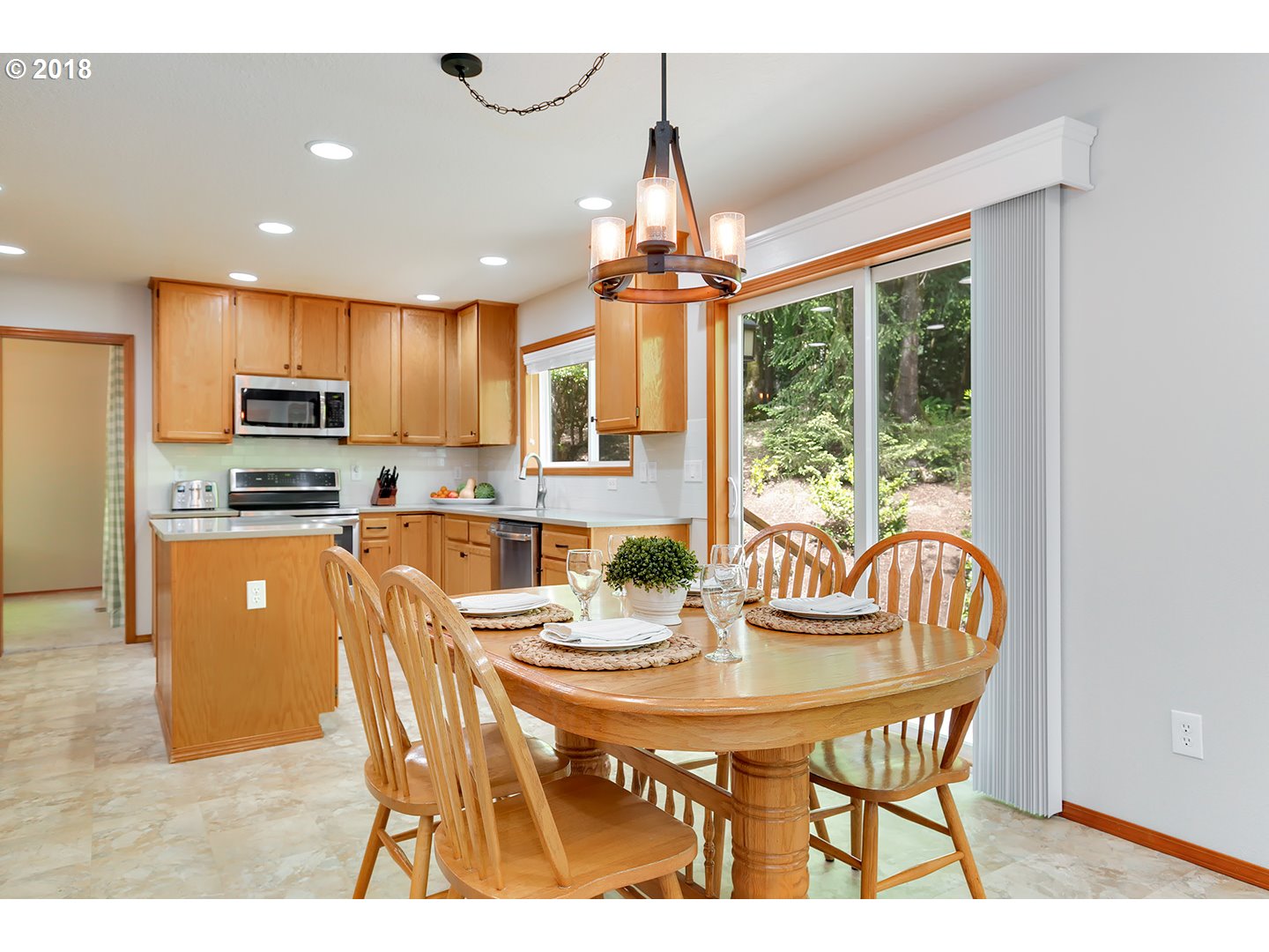 10050 Southwest Shearwater Loop Beaverton, OR 97007 - Photo 9 of 32 Gallery Image 9