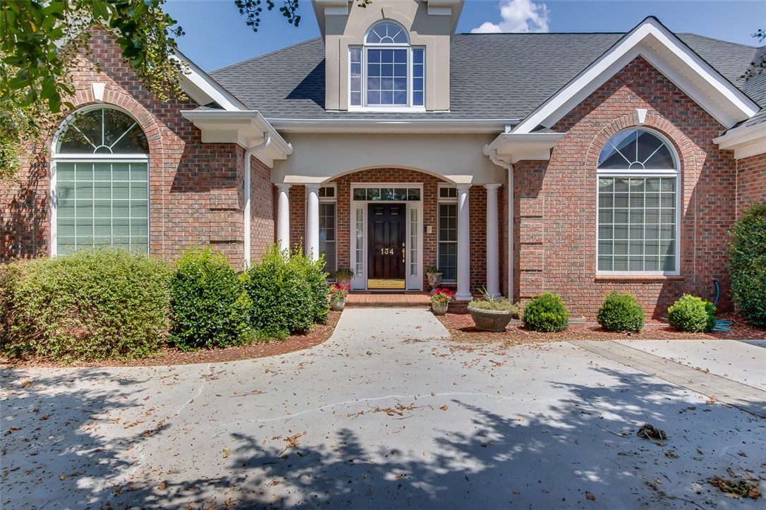 134 Parkside Drive Anderson, SC 29621 - Photo 2 of 36