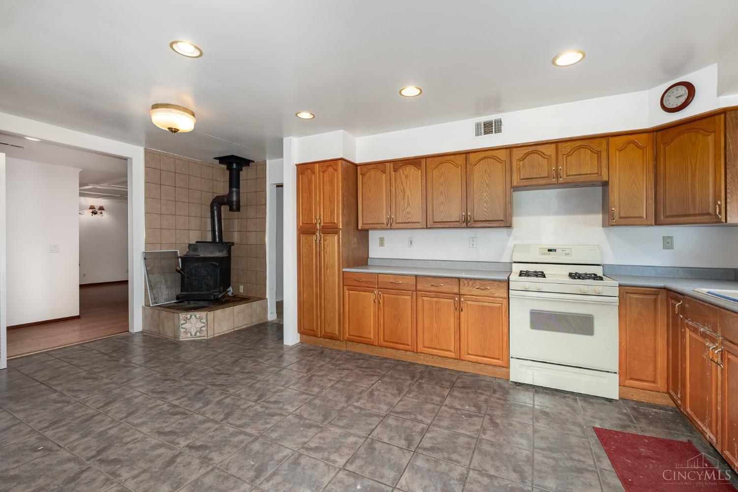 8541 Louderback Road Sardinia, OH 45171 - Photo 8 of 50 Gallery Image 8
