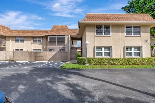 $1,700 | 1251 Northwest 13th Street, Unit 433, Boca Raton, FL 33486