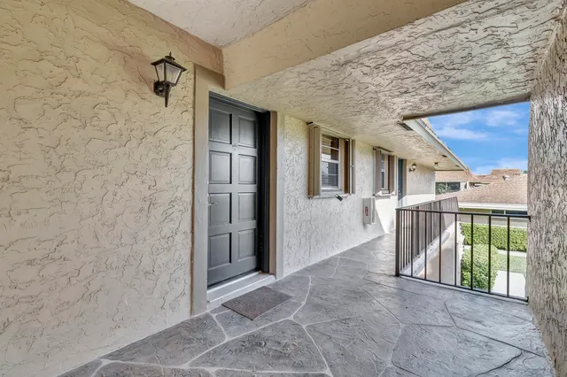 $1,700 | 1251 Northwest 13th Street, Unit 433, Boca Raton, FL 33486