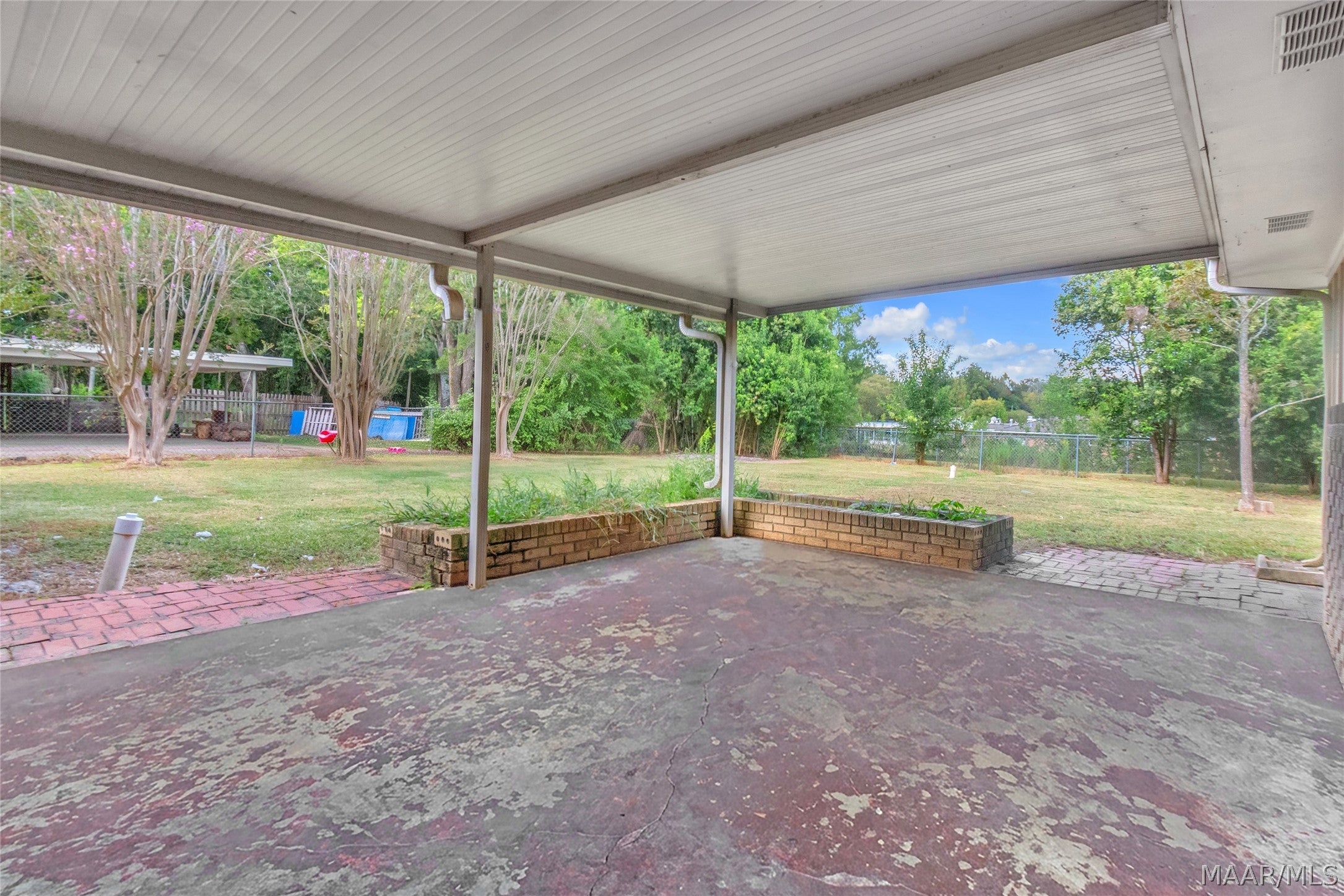 2145 Carter Hill Road Montgomery, AL 36106 - Photo 4 of 30 Gallery Image 4